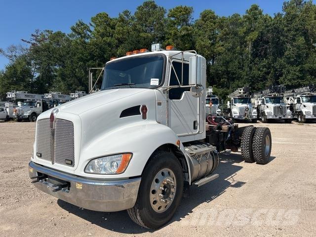 Kenworth T370 كابينة والداخلية