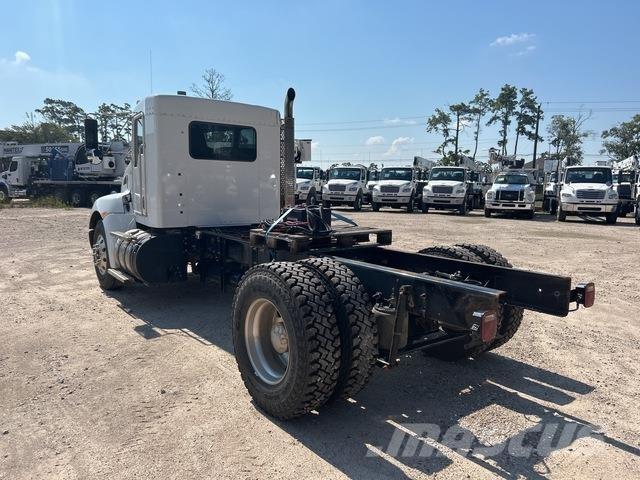 Kenworth T370 كابينة والداخلية