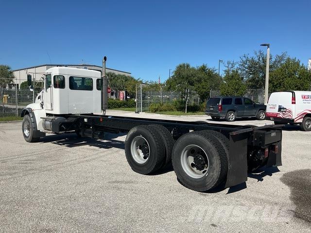 Kenworth T370 كابينة والداخلية