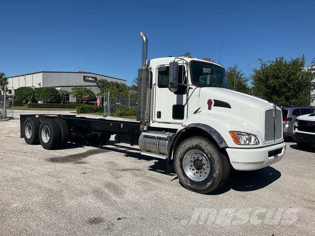 Kenworth T370 كابينة والداخلية