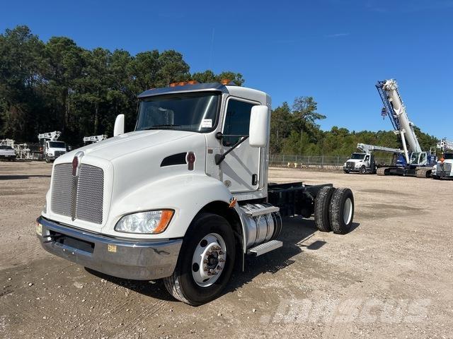 Kenworth T370 كابينة والداخلية