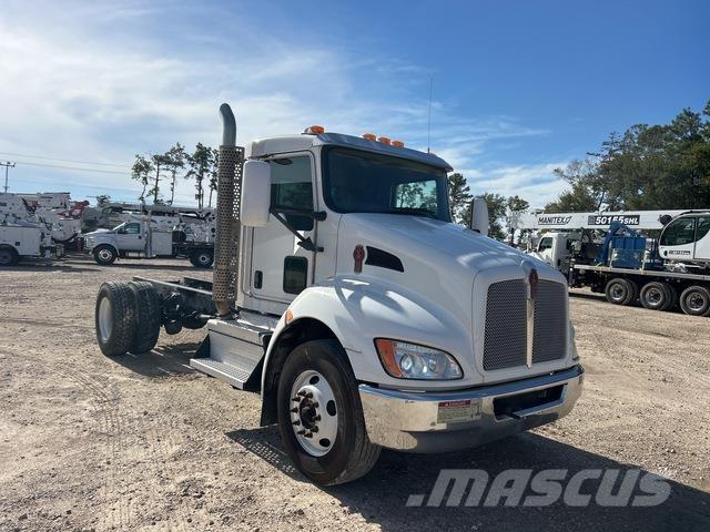 Kenworth T370 كابينة والداخلية