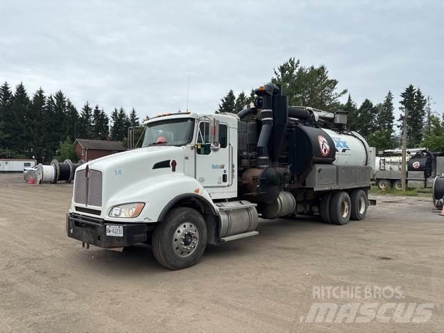 Kenworth T450 حفارات زحافة