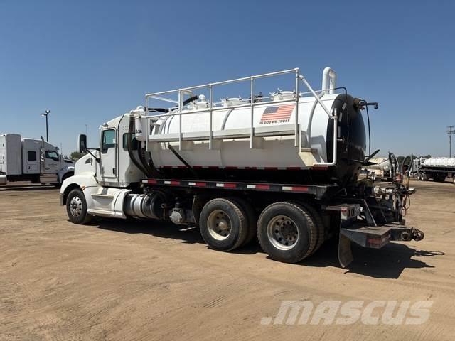 Kenworth T660 شاحنات مزدوجة / خلخلة