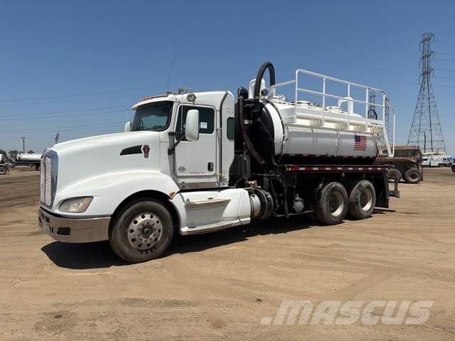 Kenworth T660 شاحنات مزدوجة / خلخلة