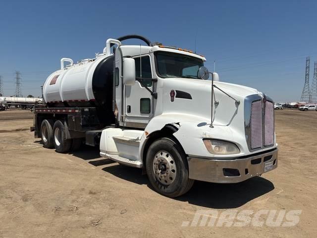 Kenworth T660 شاحنات مزدوجة / خلخلة