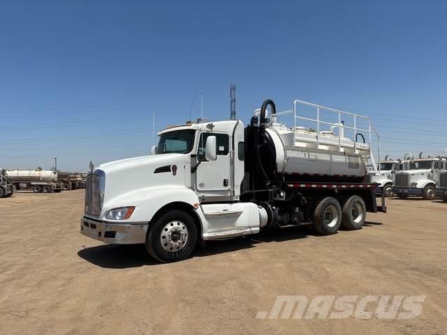 Kenworth T660 شاحنات مزدوجة / خلخلة