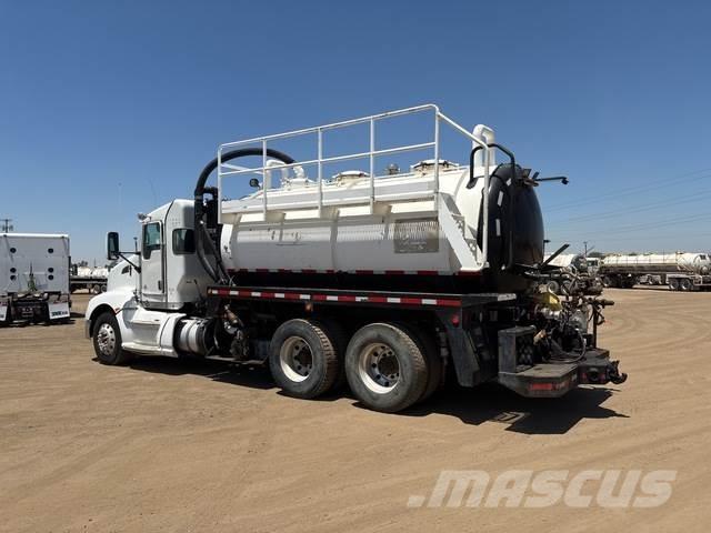 Kenworth T660 شاحنات مزدوجة / خلخلة