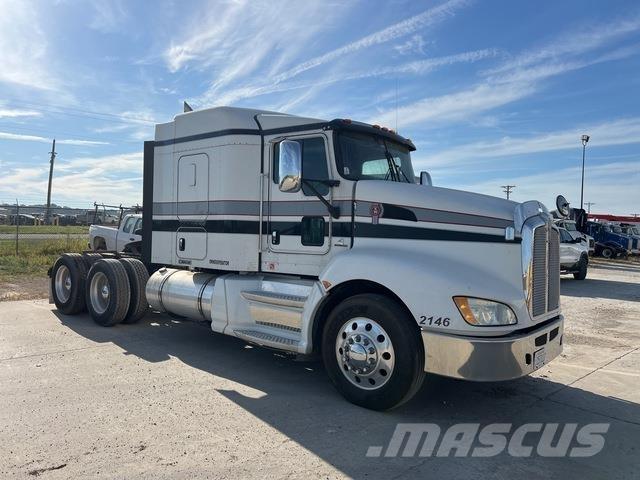 Kenworth T660 وحدات الجر