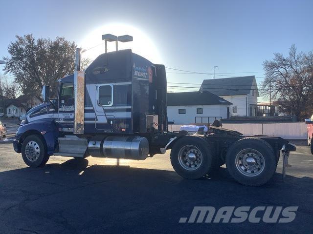 Kenworth T660 وحدات الجر