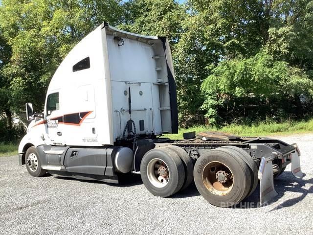 Kenworth T680 وحدات الجر