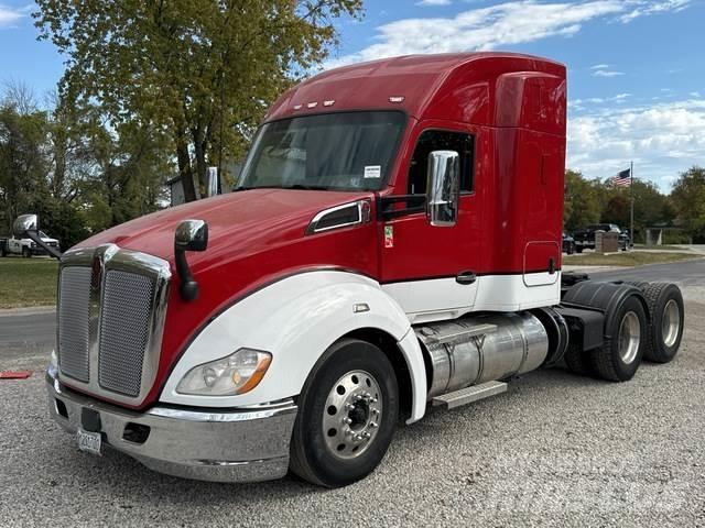 Kenworth T680 وحدات الجر