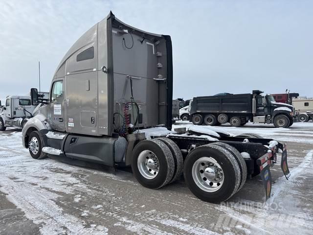 Kenworth T680 وحدات الجر
