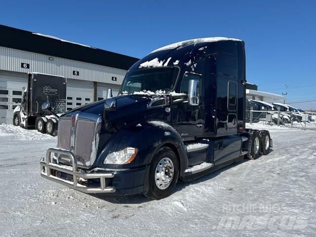 Kenworth T680 وحدات الجر