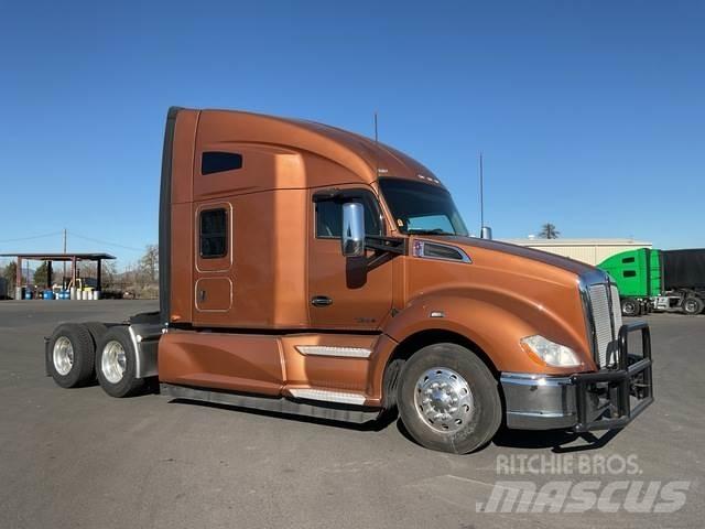 Kenworth T680 وحدات الجر