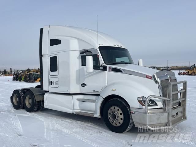 Kenworth T680 وحدات الجر