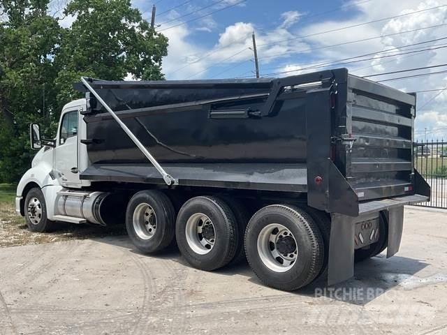 Kenworth T680 شاحنات قلابة