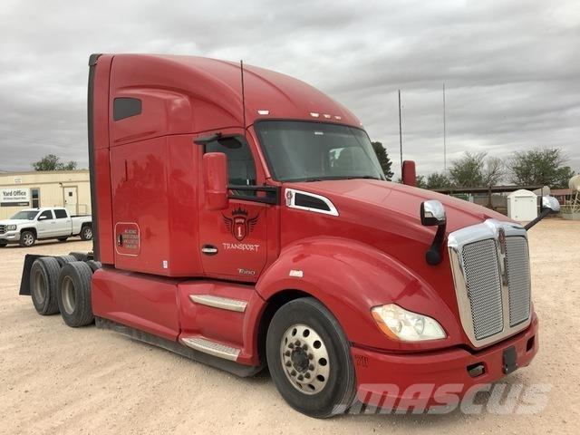 Kenworth T680 وحدات الجر