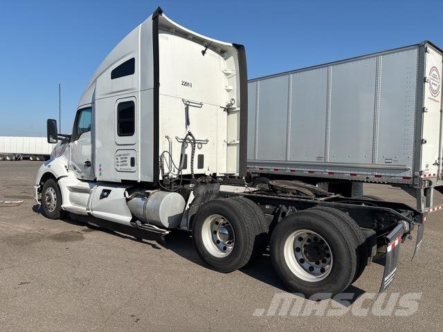 Kenworth T680 وحدات الجر