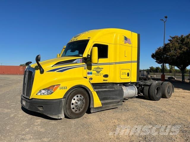 Kenworth T680 وحدات الجر