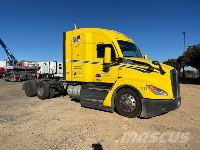 Kenworth T680 وحدات الجر