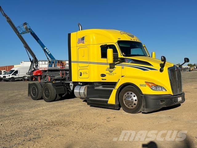 Kenworth T680 وحدات الجر