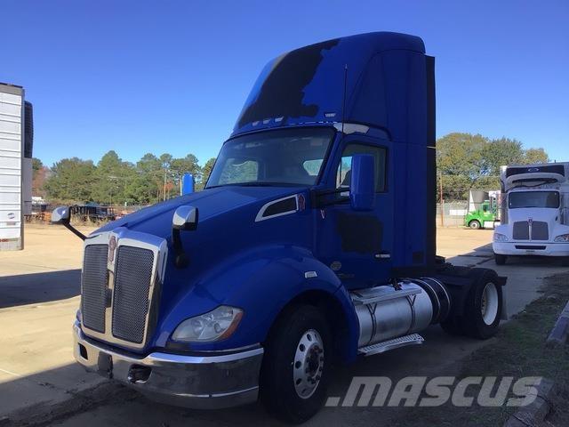 Kenworth T680 وحدات الجر