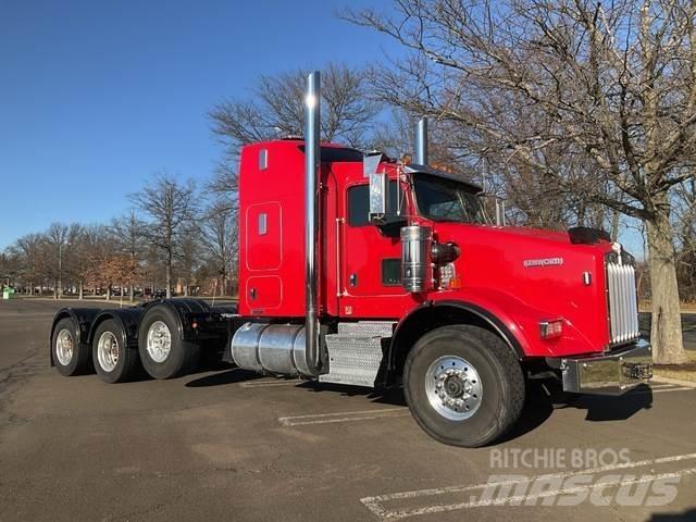 Kenworth T800 وحدات الجر