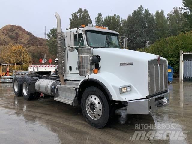 Kenworth T800 وحدات الجر