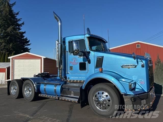 Kenworth T800 وحدات الجر