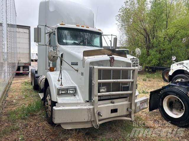 Kenworth T800 وحدات الجر