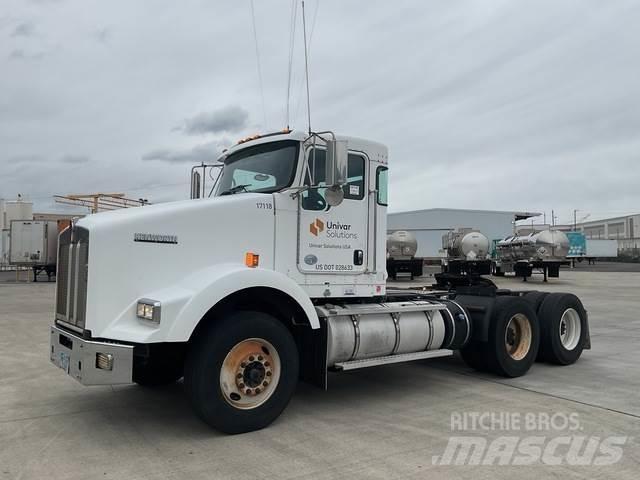 Kenworth T800 وحدات الجر