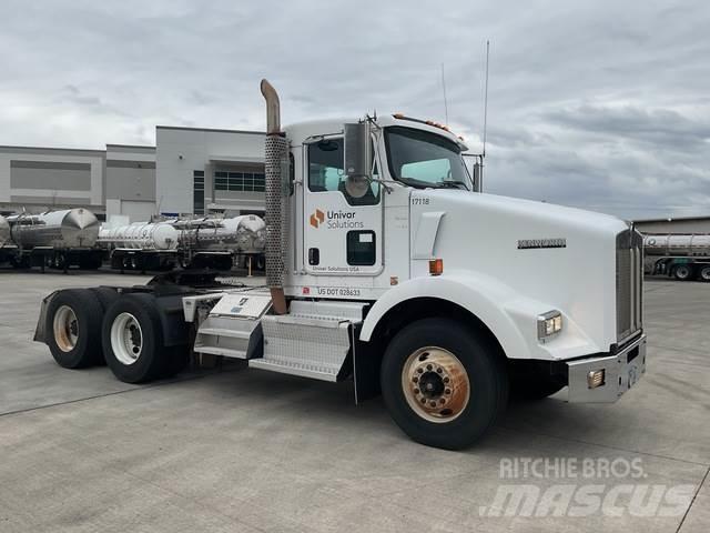 Kenworth T800 وحدات الجر