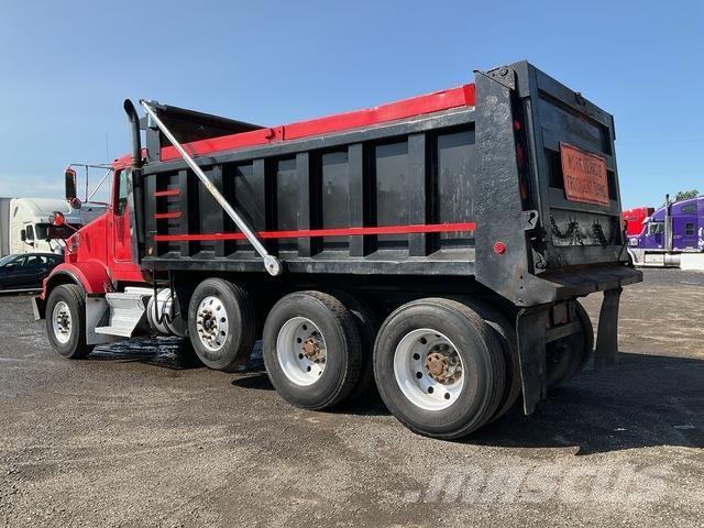 Kenworth T800 شاحنات قلابة
