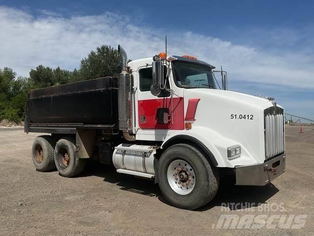 Kenworth T800 شاحنات قلابة