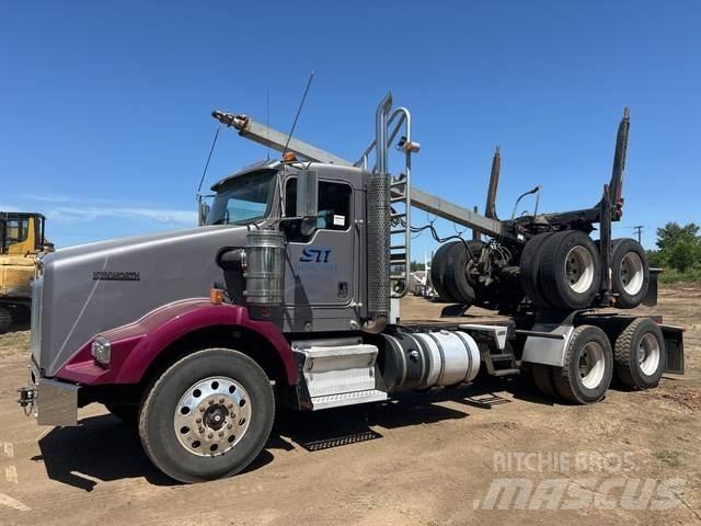 Kenworth T800 شاحنات أشجار