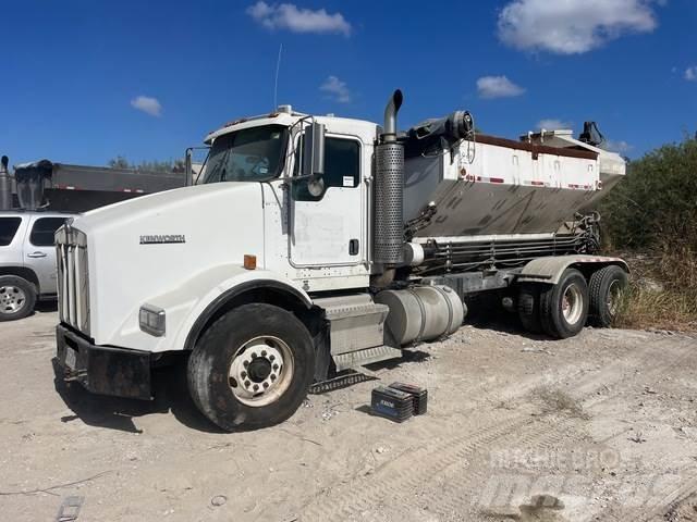 Kenworth T800 شاحنات خرسانة