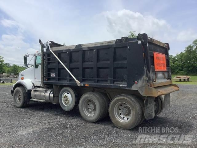 Kenworth T800 شاحنات قلابة