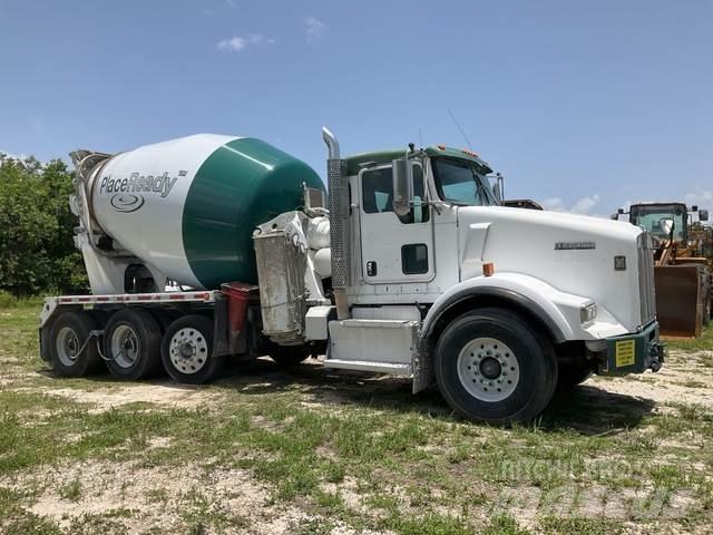 Kenworth T800 شاحنات أخرى