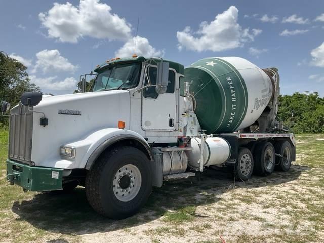 Kenworth T800 شاحنات أخرى