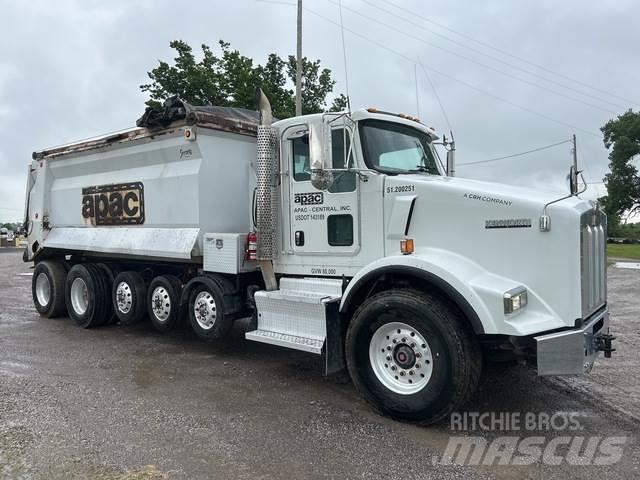 Kenworth T800 شاحنات قلابة