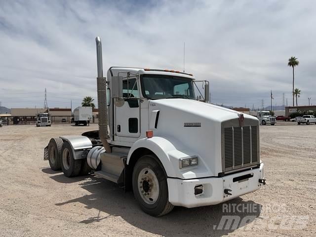 Kenworth T800 وحدات الجر