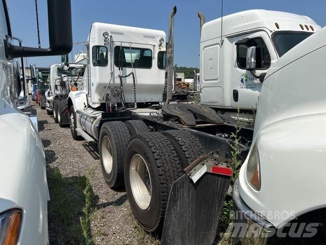 Kenworth T800 وحدات الجر