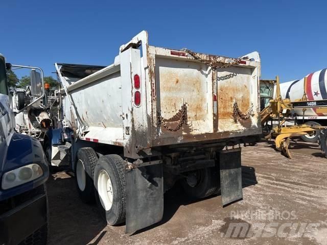 Kenworth T800 شاحنات قلابة