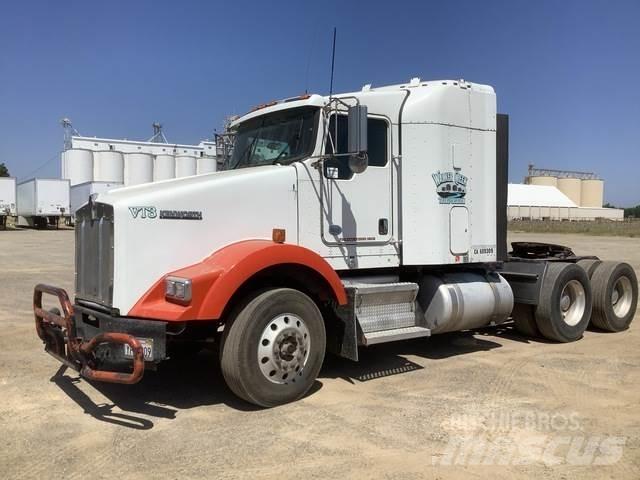 Kenworth T800 وحدات الجر