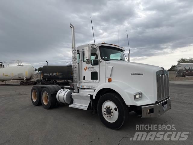 Kenworth T800 وحدات الجر