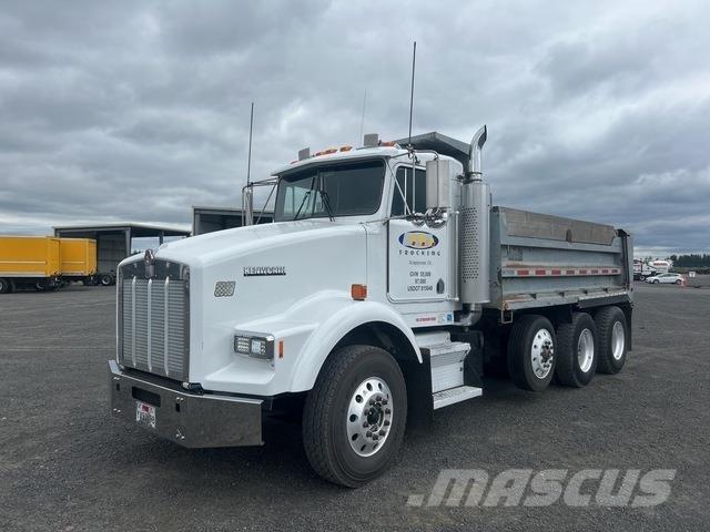Kenworth T800 شاحنات قلابة