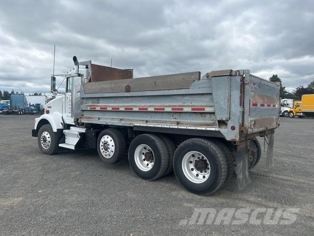 Kenworth T800 شاحنات قلابة