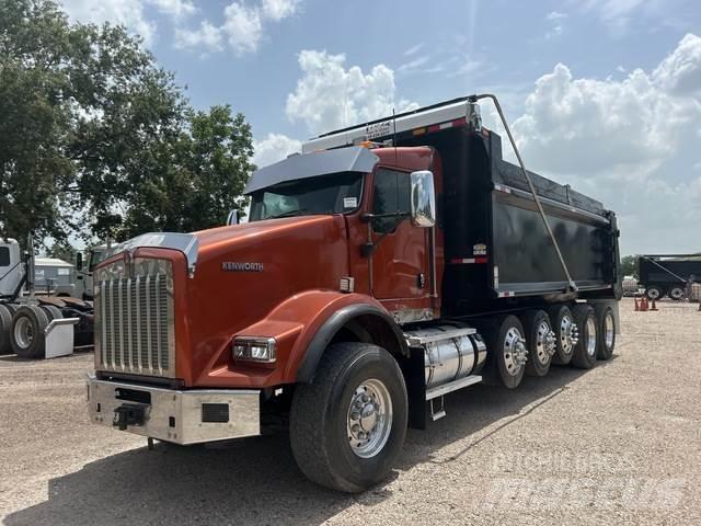 Kenworth T800 شاحنات قلابة
