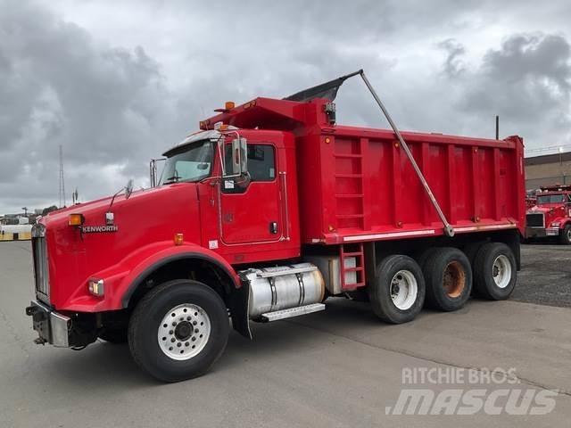 Kenworth T800 شاحنات قلابة